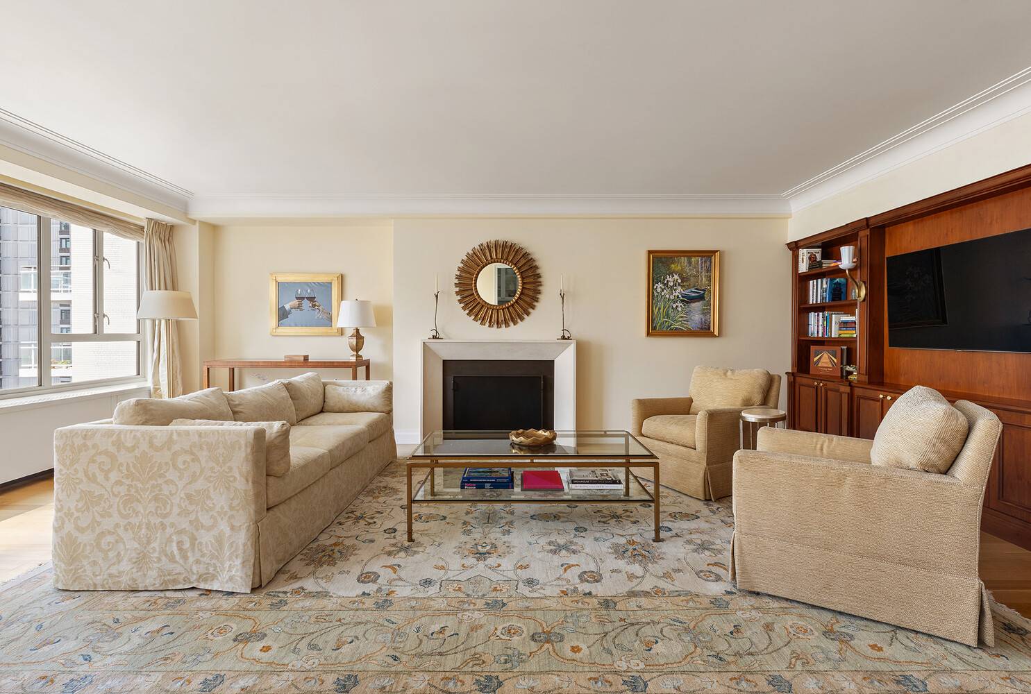 Welcome to B 1906, an elegant two bedroom residence in the coveted B Tower.