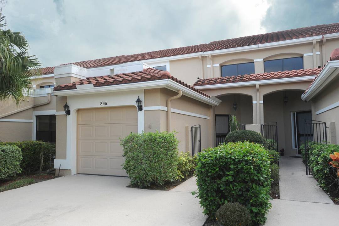 This inviting rental opportunity is located in the vibrant heart of PGA National.
