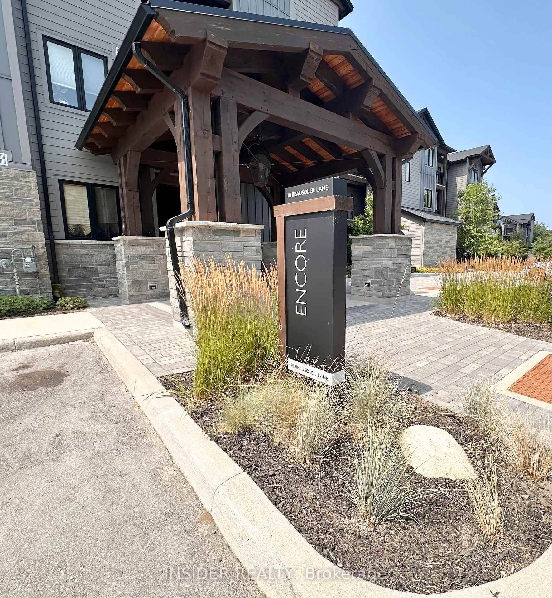 Spacious Loft Living at Mountain House Discover the rare appeal of this top floor loft residence in the sought after Mountain House community, where contemporary style meets four season adventure.