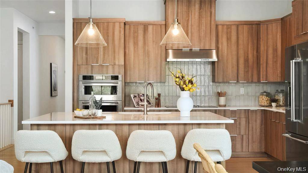 Search no more your dream home awaits.