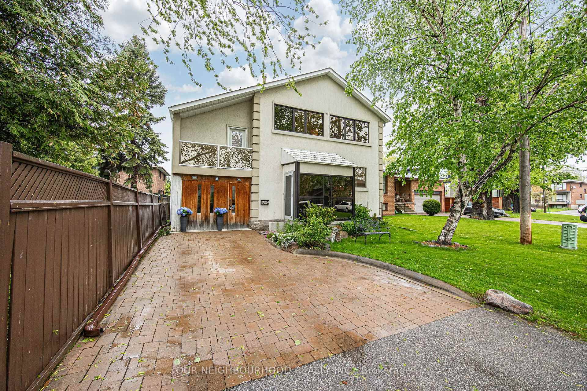 A Multi Generational Gem in prime Etobicoke !