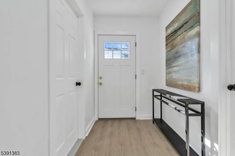 Beautifully renovated 4 bedroom, 2.