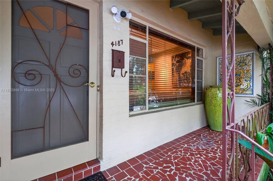 .. Coconut Grove.. This is it.