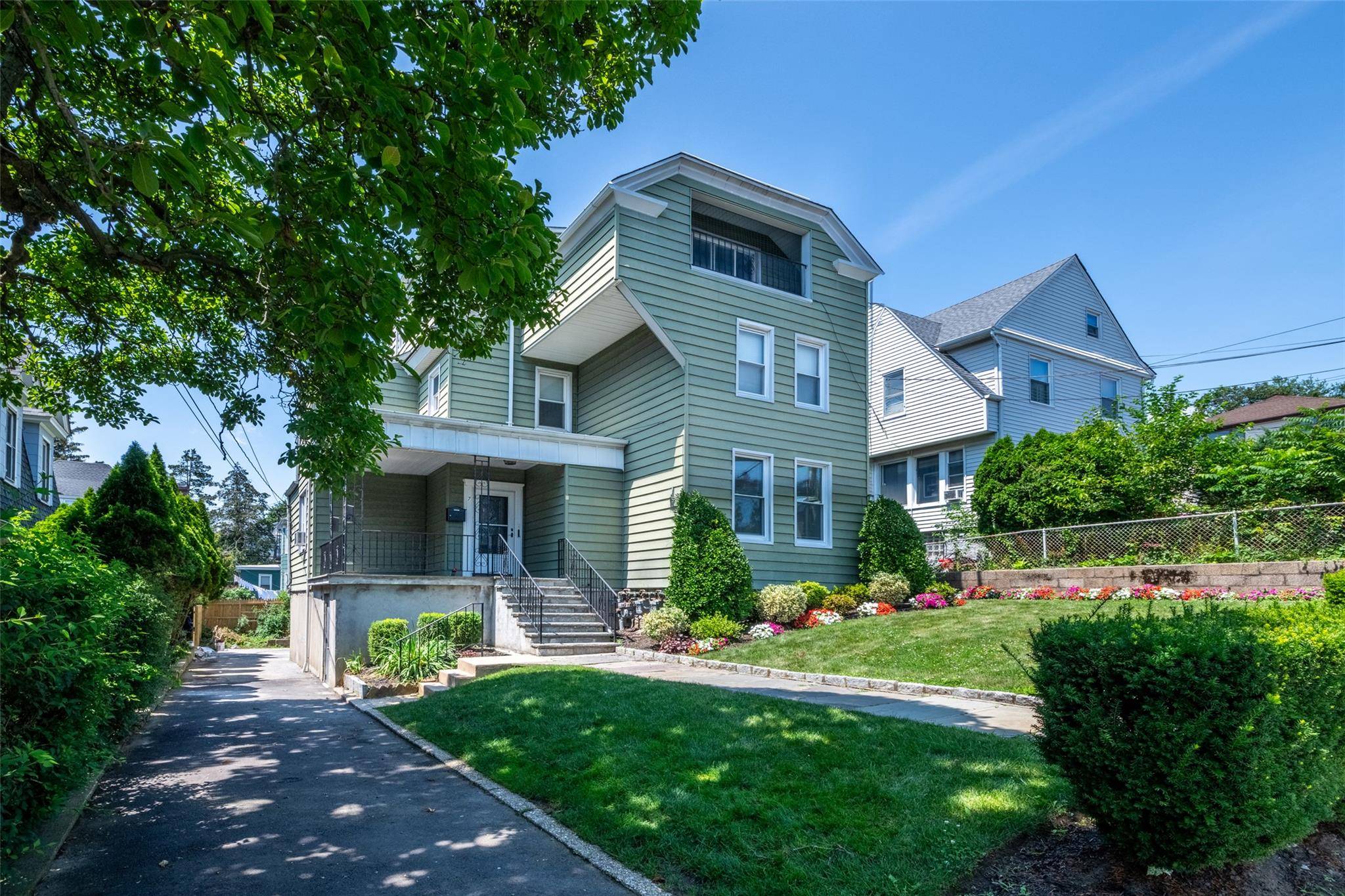 Welcome to this spacious and sun filled first floor rental offering 1, 538 square feet of comfortable living space.