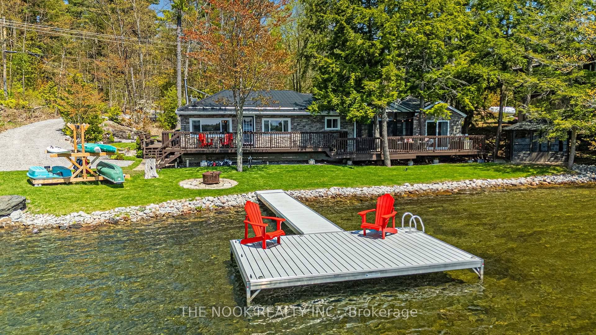 Welcome to an exceptional opportunity for tranquil lakeside living on beautiful Oak Lake !