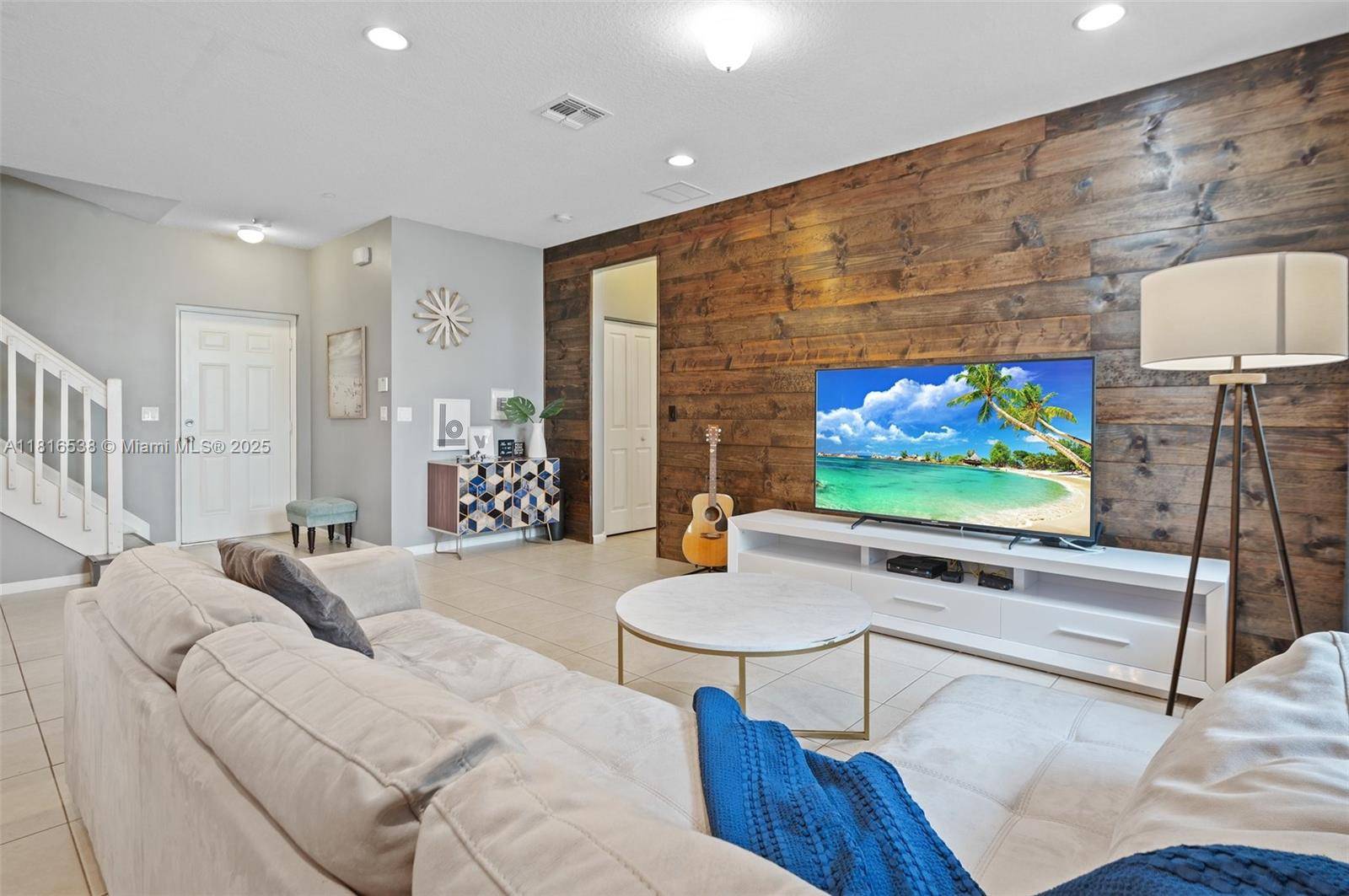 Great opportunity to own an impeccable townhome in a gated and sought after community of Cascada Isles at Monterra.