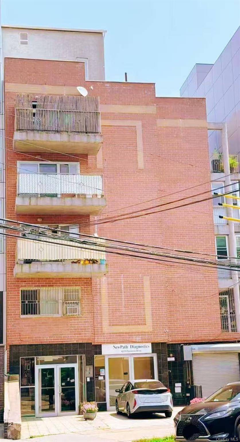 Newly renovated 3 bedroom, 2 bath condominium located in the heart of Downtown Flushing, near Main Street.