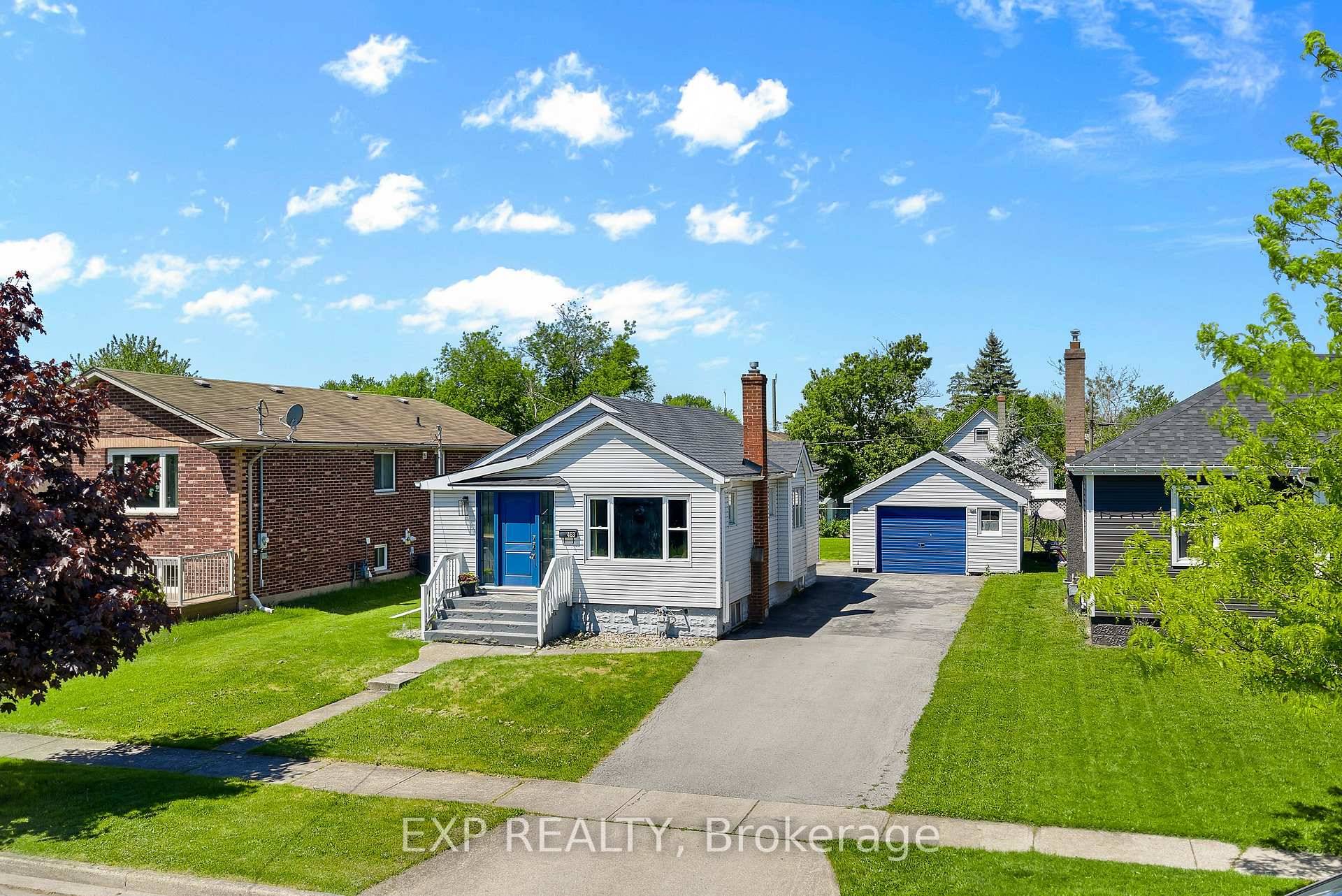 Welcome to 483 Scholfield Avenue North, a move in ready gem in the heart of Welland.