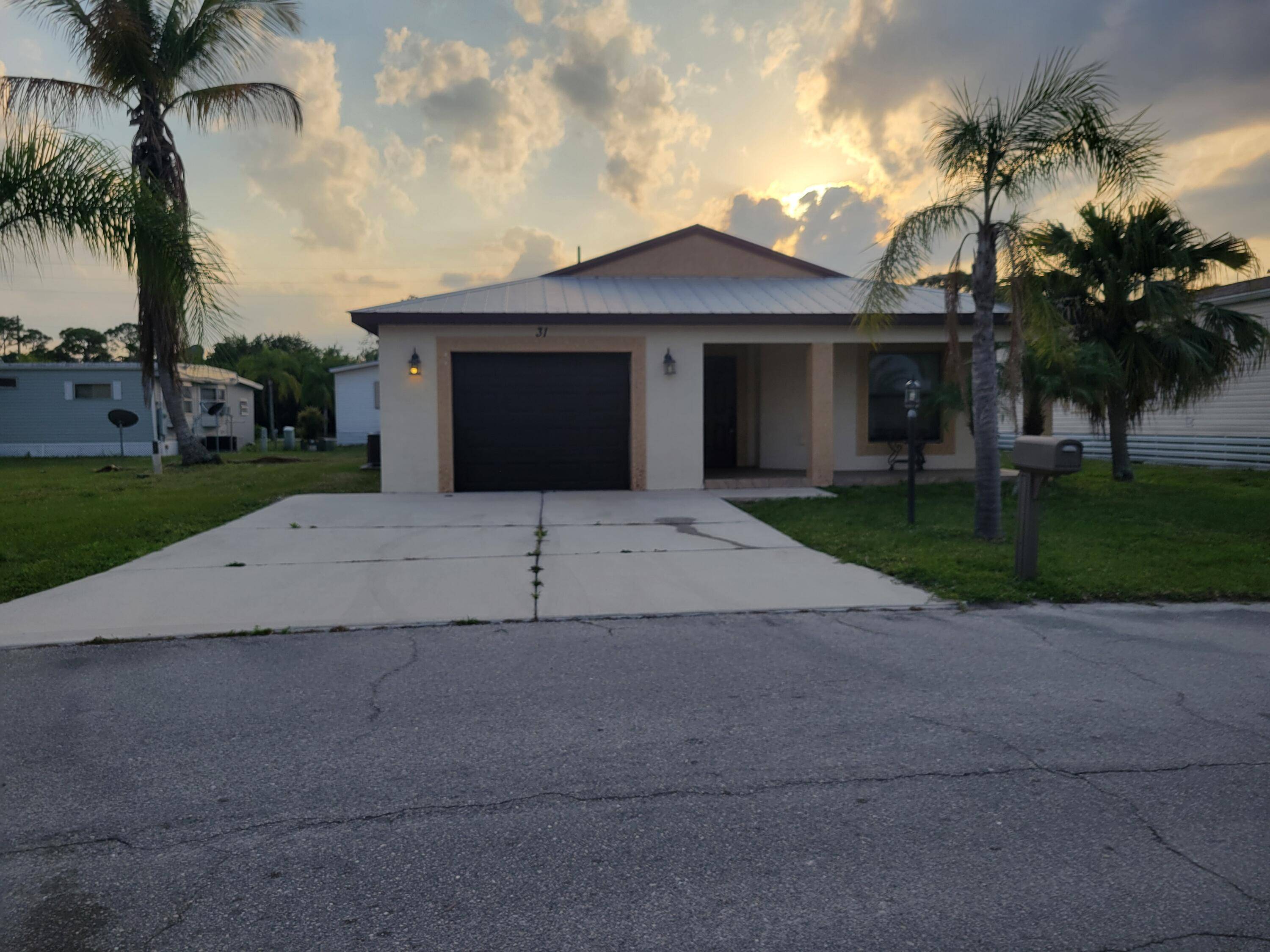 Come to see this modern and cozy home 2 Bedroom, 2 Bathroom, 1 Car Garage CBS Home is located in Spanish Lake's Community of Port St Lucie.