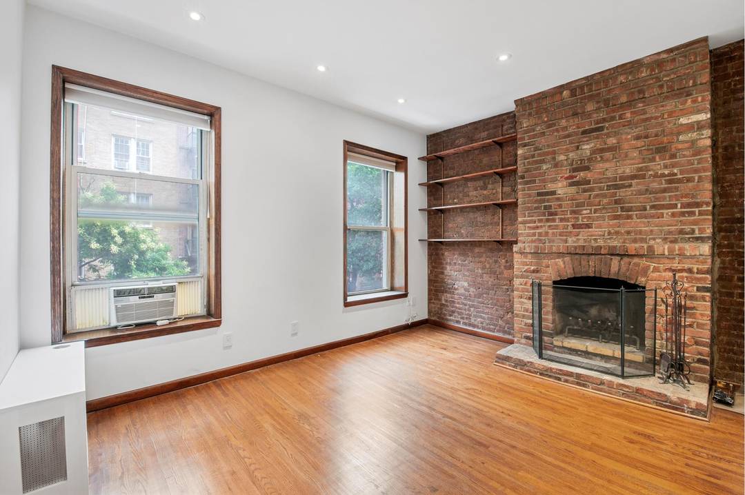 A Rare Find on the Upper West Side Discover the charm of this inviting one bedroom at 146 West 82nd Street.