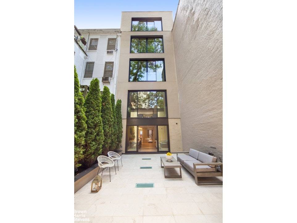 Modern Architectural Townhouse with Private Carriage House Brilliantly marrying historic townhouse classicism and the best of modern design today 251 East 61st Street is a completely reimagined townhouse and carriage ...
