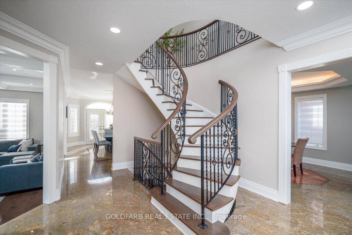 Welcome to your new family home in the heart of Islington Woods.