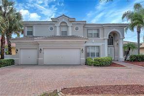 Rare opportunity to rent a spacious lakefront pool home in Cooper City, located in one of Broward County's most desirable communities known for its top rated schools.