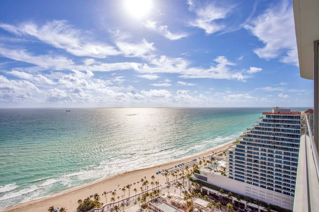 Azure 2501S at Selene, Fort Lauderdale Beach's newest and tallest oceanfront tower.