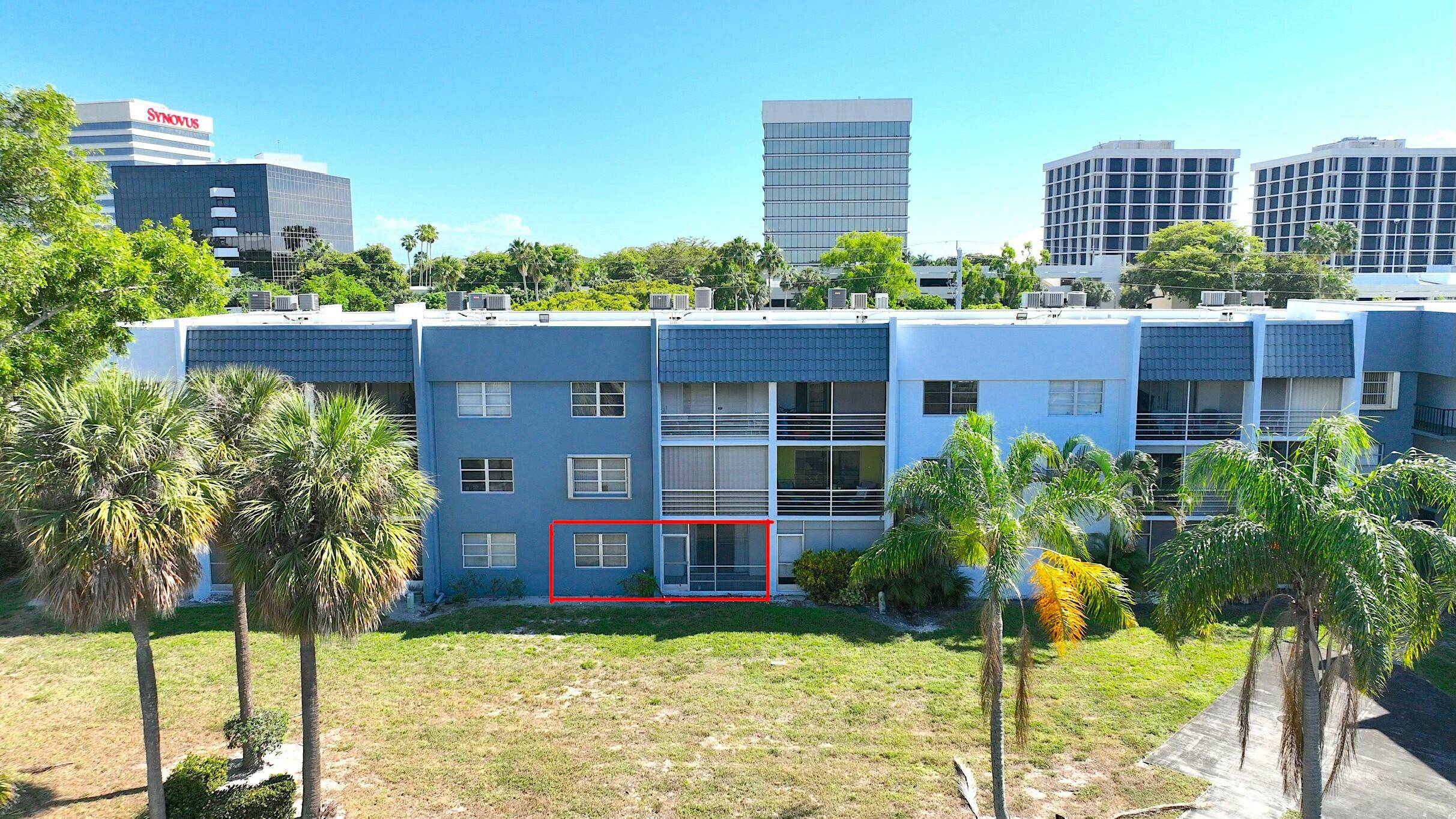 Don't miss this rare first floor unit, perfectly located within walking distance to the Tanger Outlet Mall !