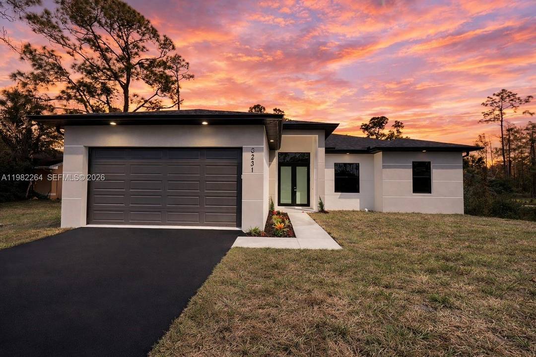 New construction on 100 uplands in Golden Gate Estates !