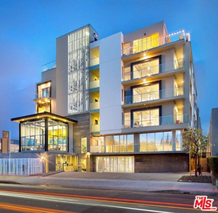 4091  Redwood Ave 2BR Marina Del Rey La