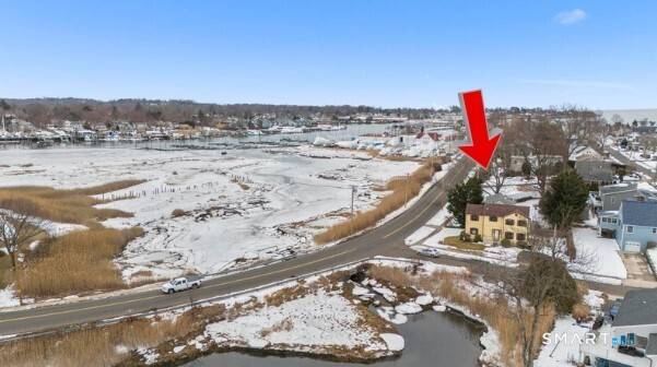 Harbor Views all the time !