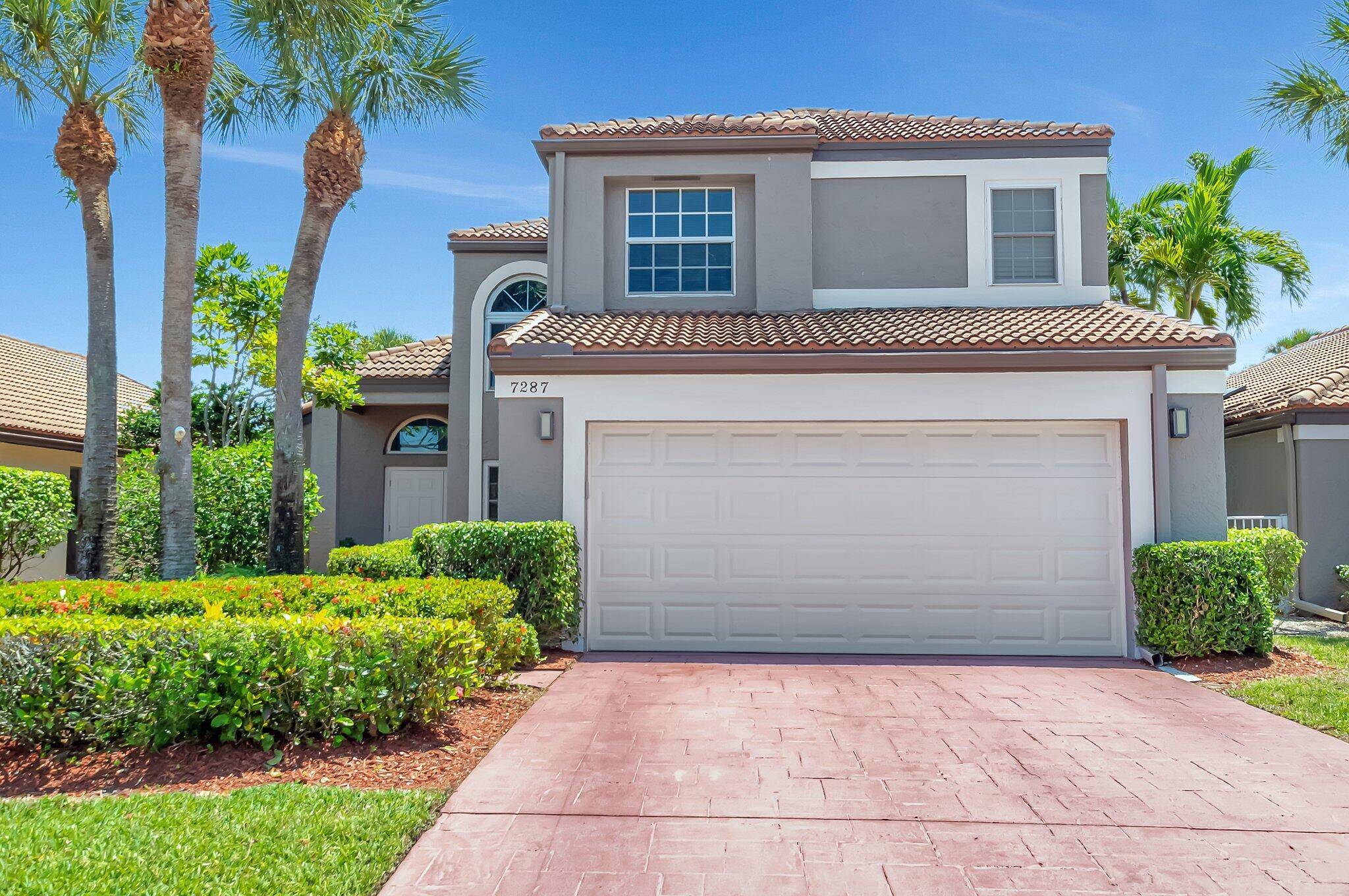 Don't miss this incredible 2 story pool home in sought after Palomar at Boca Pointe !