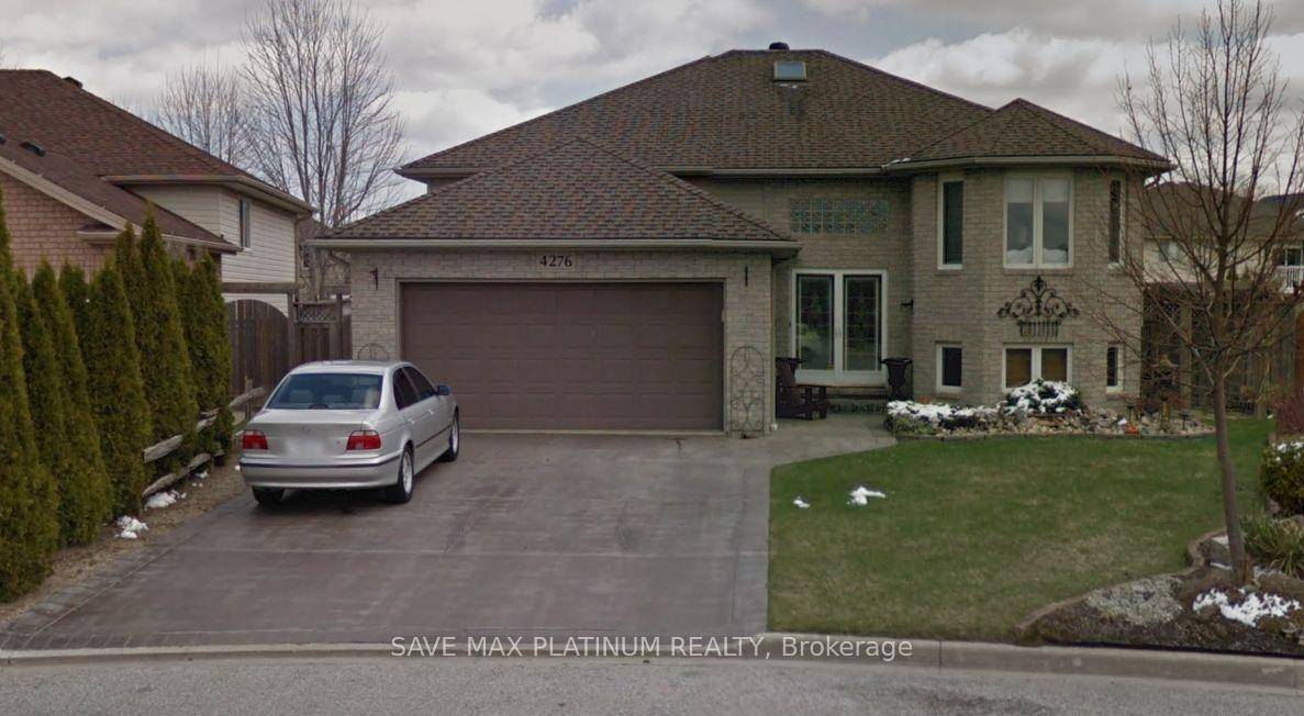 Welcome to 4276 Providence Crescent, a charming bungalow nestled in the city of Windsor.