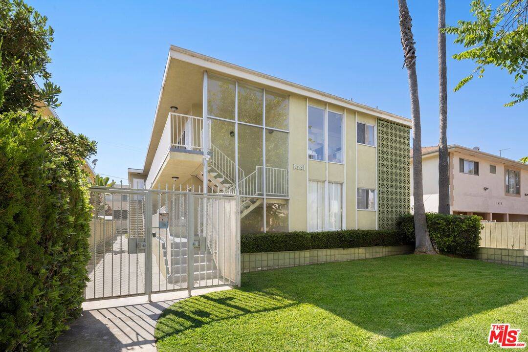 1441 S Hayworth Ave 10BR Beverlywood La