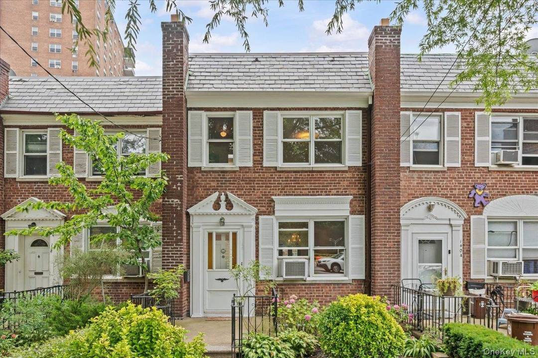 Charming Single Family Home First Time on Market in 50 Years !