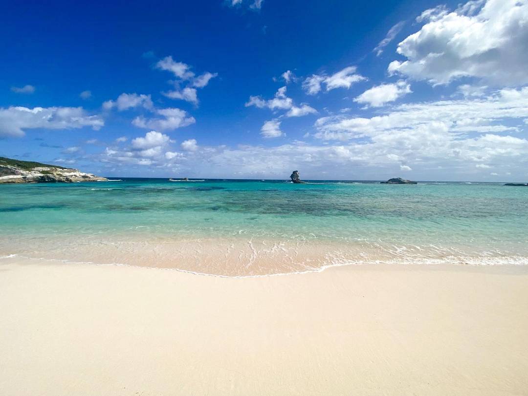 QUEENS HIGHWAY Land Long-Island-Bahamas