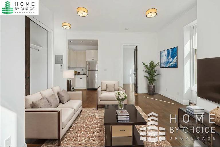 Welcome to The Village Landmark at 10 Fifth Avenue, perfectly located on the corner of charming Eighth Street in the heart of Greenwich Village.