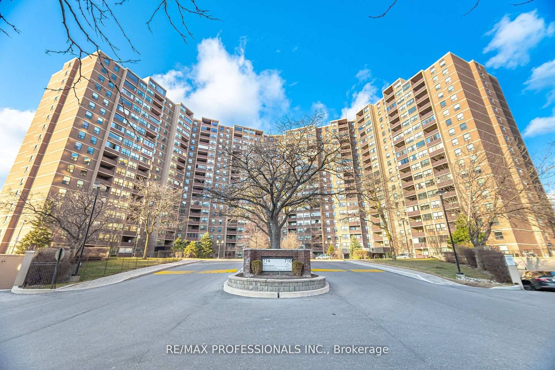 Large and spacious freshly painted condo offers over 1, 200 sq.