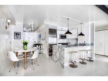 Apt. S3R is a luxuriously renovated home with the interior at 852 square feet, and a private terrace at 170 square feet.