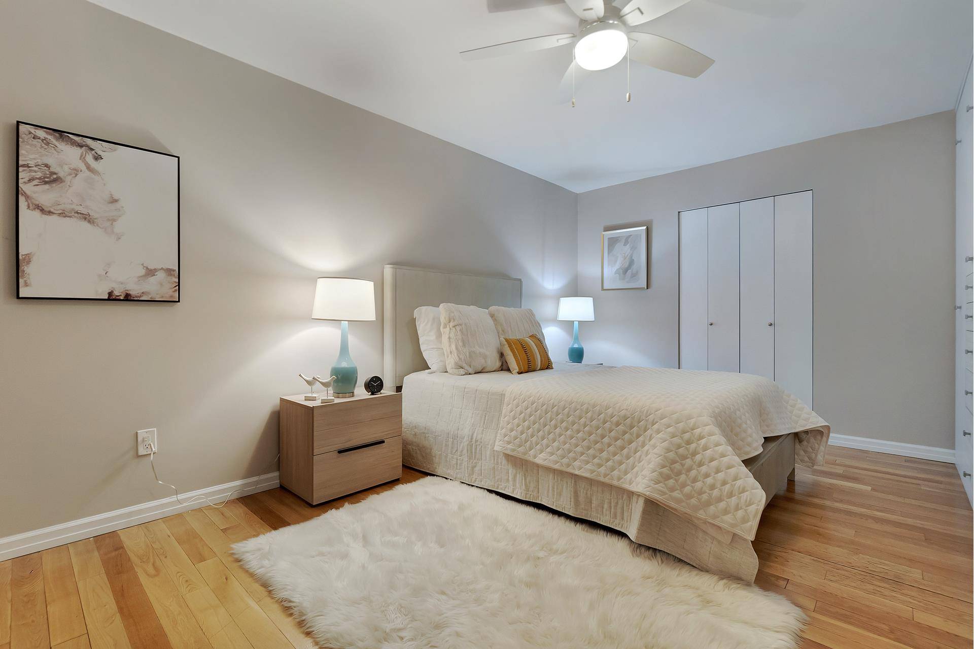 Welcome to Residence 425 at the iconic 99 John Deco Lofts a rarely available 1, 096 square foot loft currently configured as a 1 Bedroom home office in the heart ...