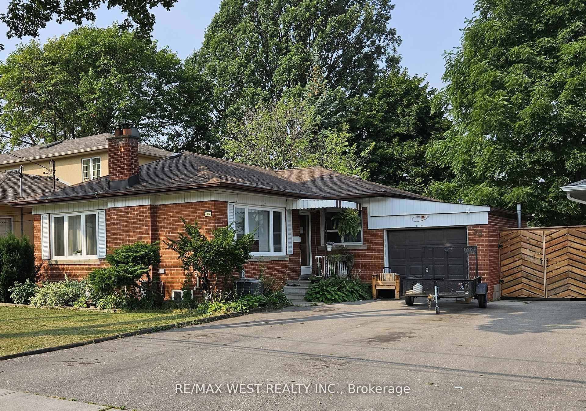 Brick bungalow on the premium lot 50x135 in great location.