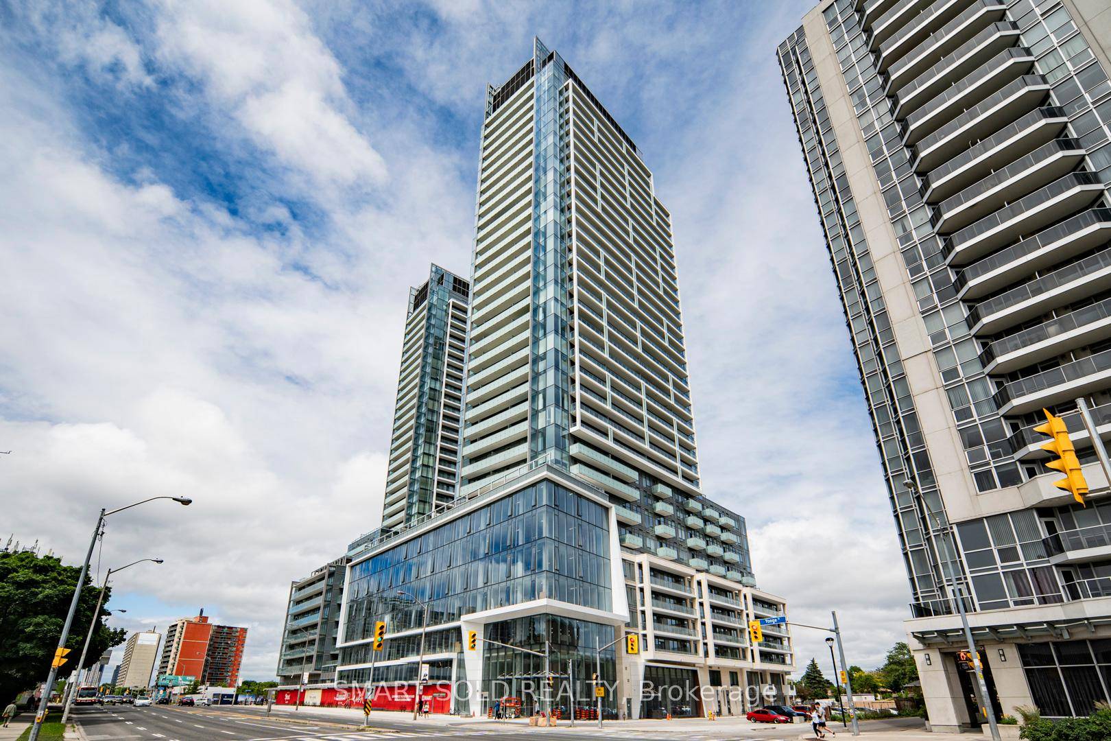 Welcome to Unit S3208 at 8 Olympic Garden Drive, a brand new, never lived in gem located in the heart of North York.