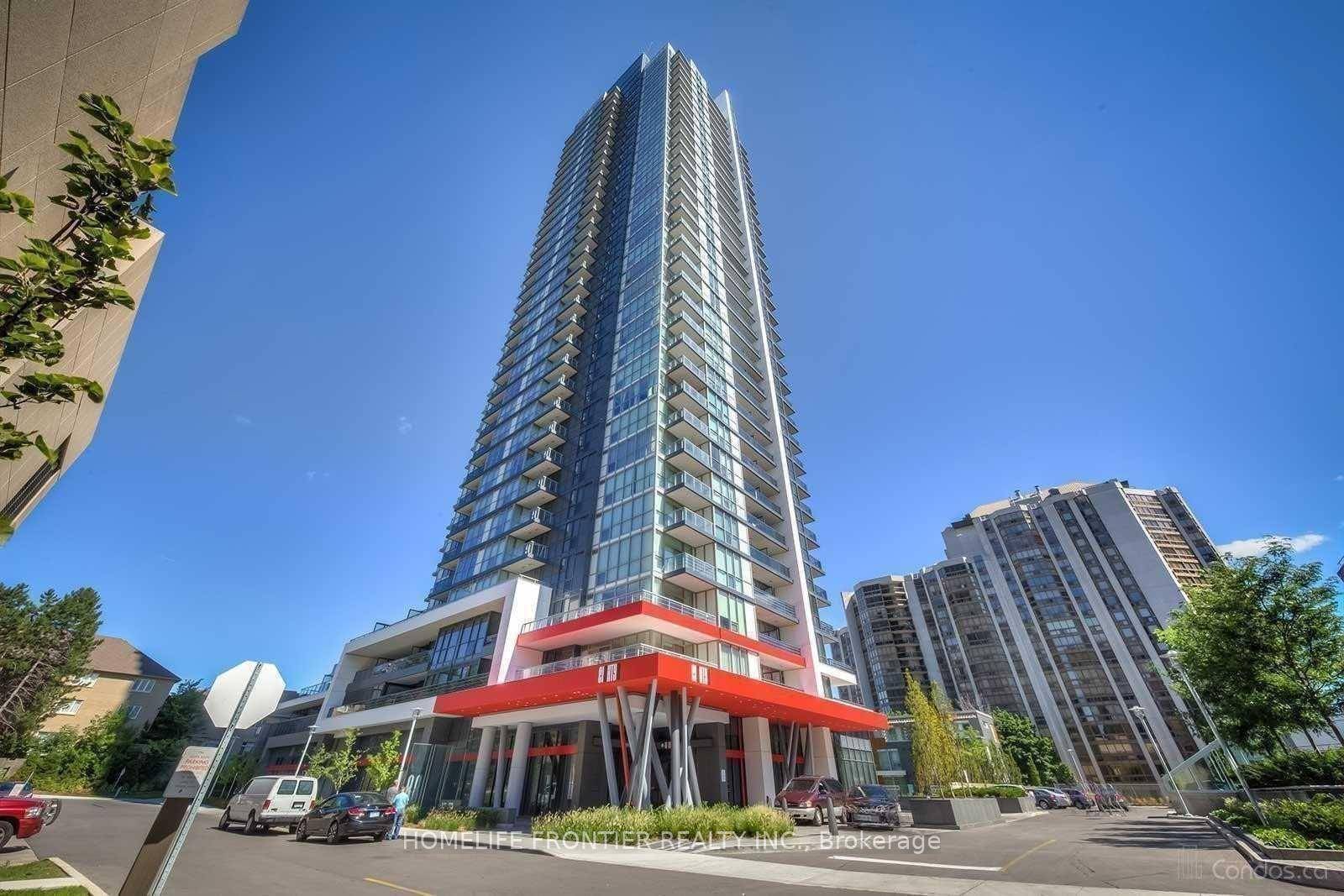 9' Ceiling Luxury Minto Green Building, Desirable Layout.