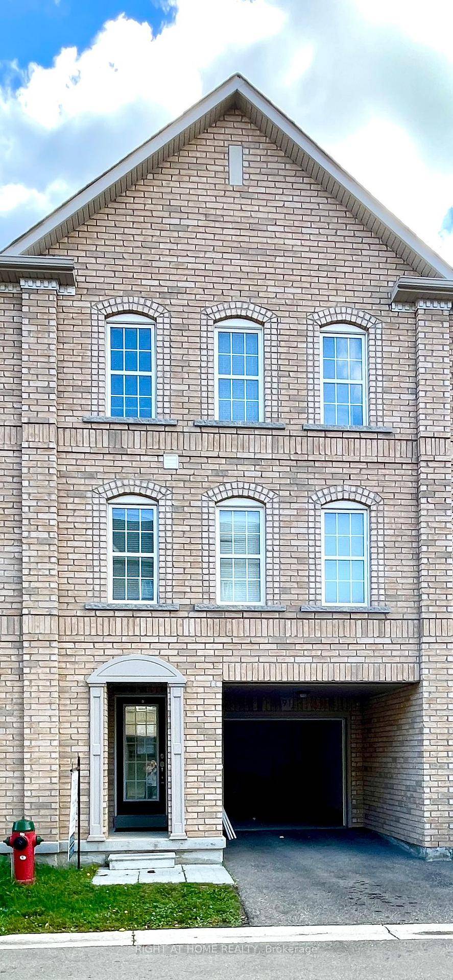 Discover this beautifully maintained freehold townhouse, designed with an open concept layout that blends style with functionality.