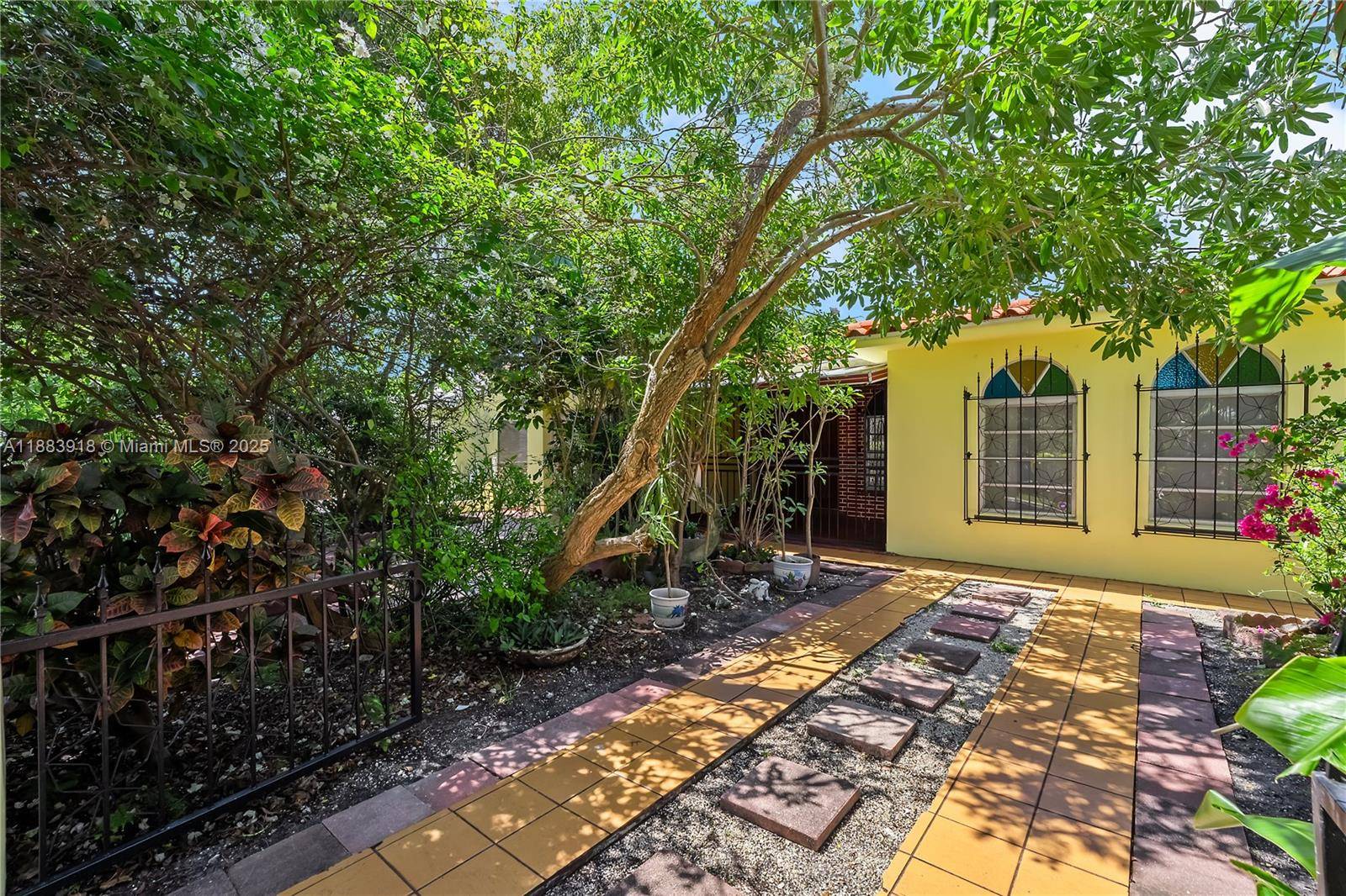 REDUCED TO SELL ! 3 2 2 1 INCOME producing home in Shenandoah in the heart of Miami !