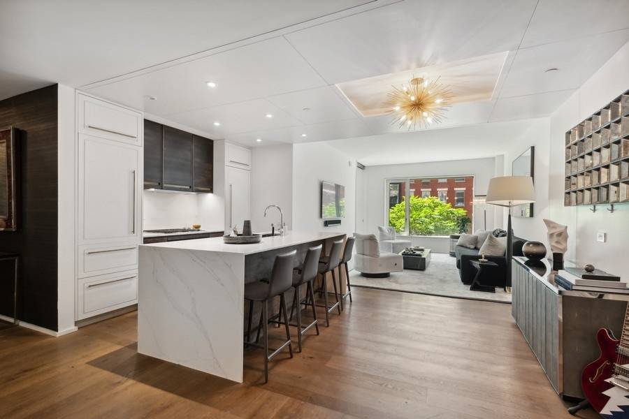 Please contact the seller's agent for a private showing.