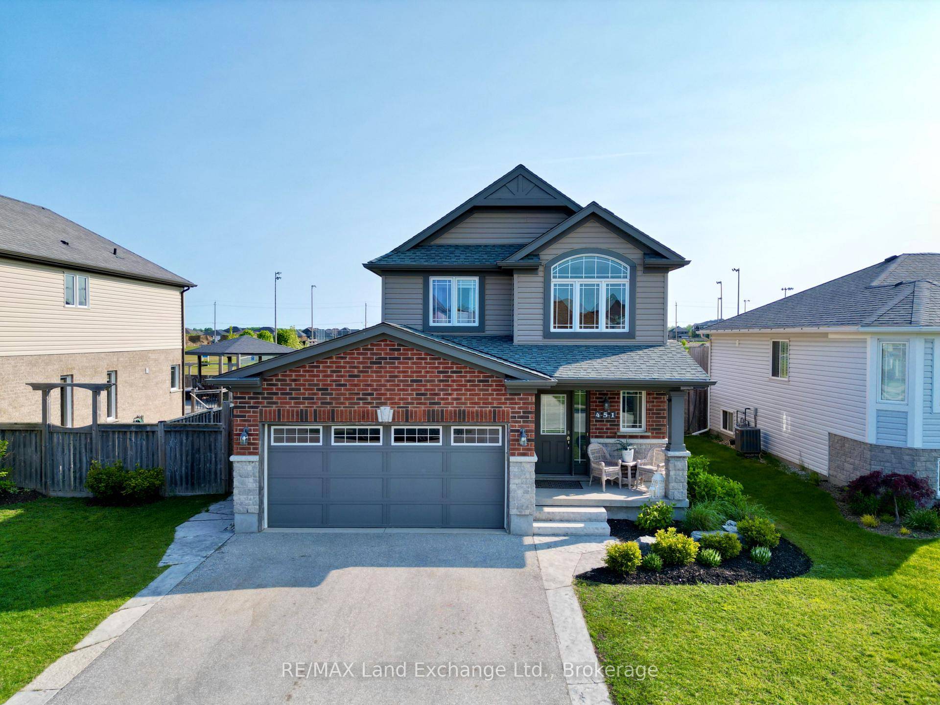 Welcome to the perfect family home at 451 Joseph Street in Port Elgin, just a stone's throw away from Northport Elementary !