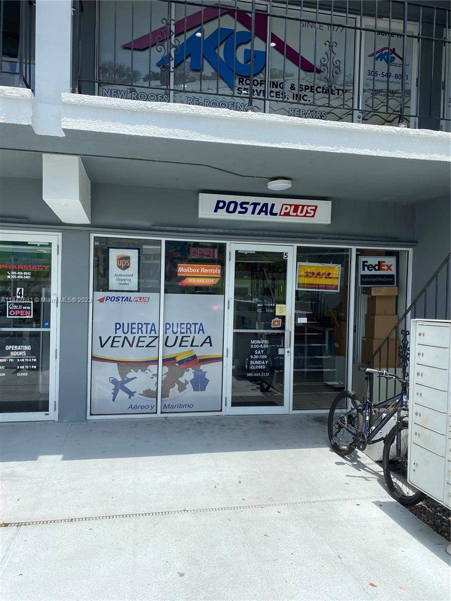 POSTAL PACKING AND SHIPPING STORE FOR SALE, FEDEX, UPS, AND MORE MAIL SERVICES ETC DO NOT DISTURB OWNER AND EMPLOYEES ONLY BY APPOINTMENT WONDERFUL TO VISA