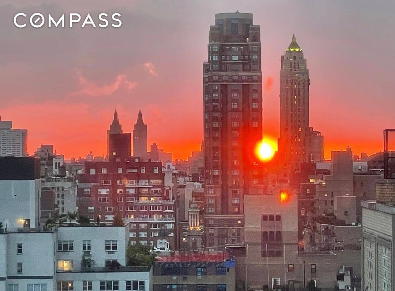 Perched on the 30th floor of one the Upper East Side s most beloved residential towers, Residence 30A at the Impala Condominium is a meticulously designed Corner 3 bedroom, 3 ...