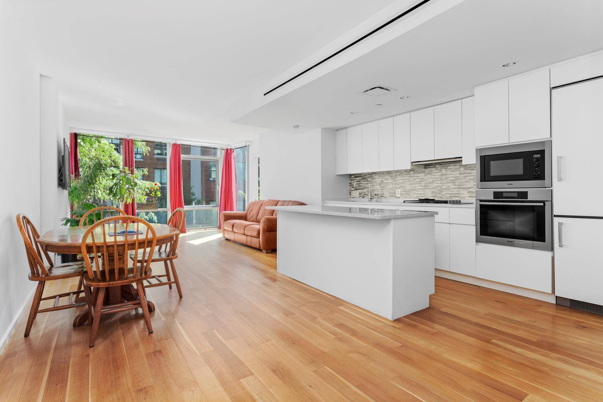 Sunny 1 bedroom, 1. 5 baths apartment at The Dillon condominium.