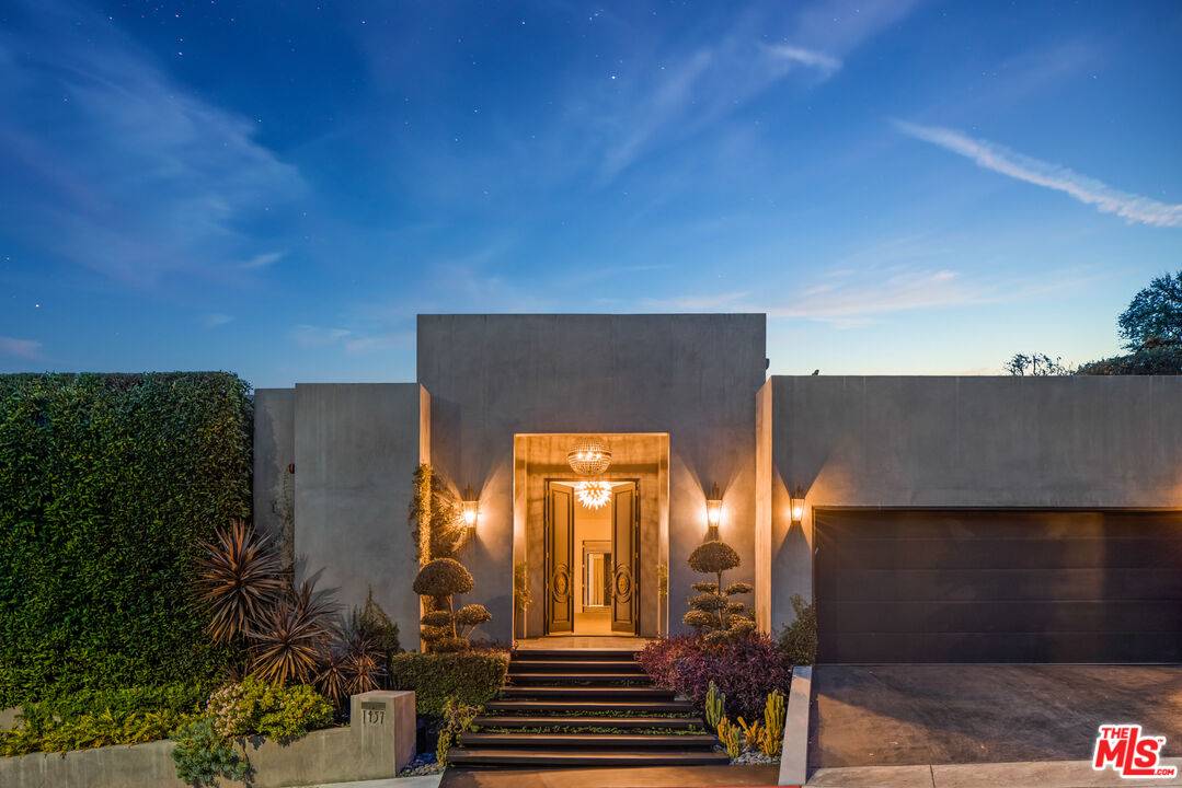 1457   Blue Jay Way 5BR Sunset Strip La