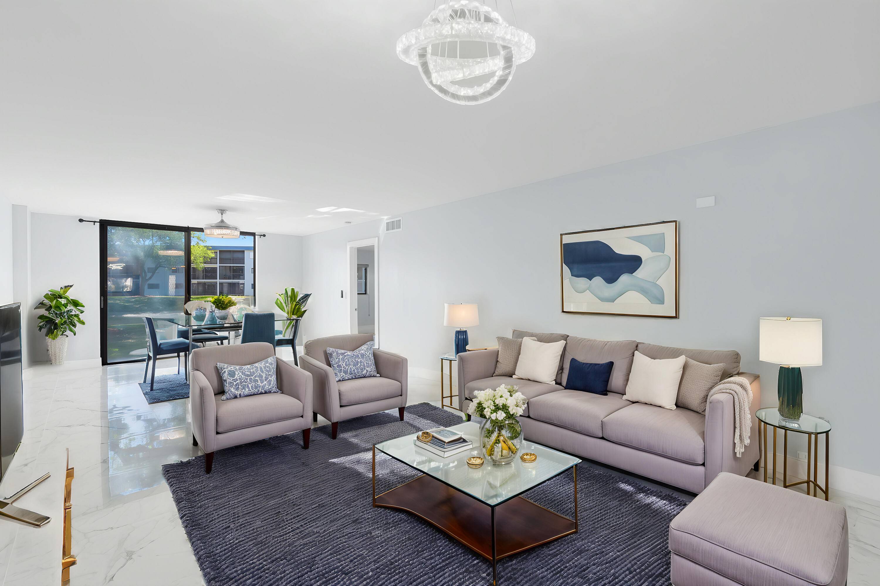 Stunning 2 Bed, 2 Bath Ground Floor Condo Lakes of Delray 55 Community !