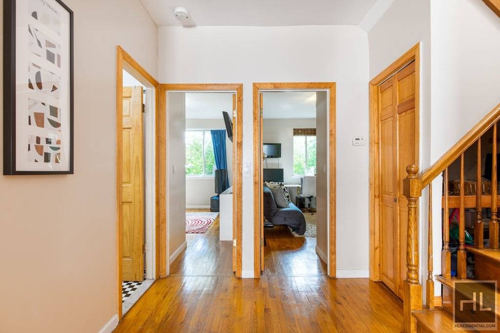 This is RARE ! Imagine living in a private, gated community in Clinton Hill less than 30 minutes to Manhattan, a five minute bike ride, or a short walk to ...