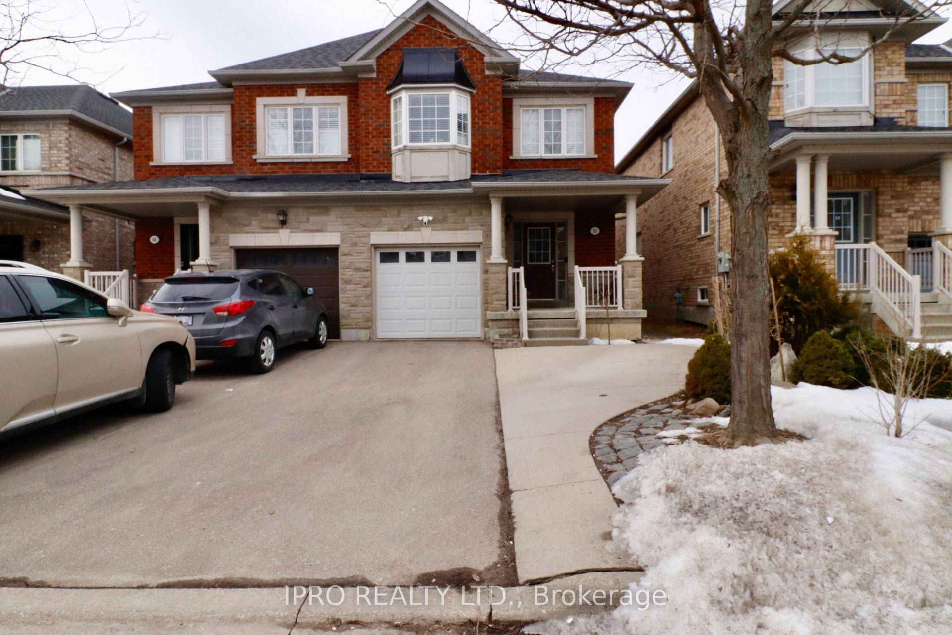 Welcome to this spacious and functional semi detached home adorned with stone and brick veneer, boasting 1923sqft with an additional 955sqft of finished basement, located in the highly sought after ...