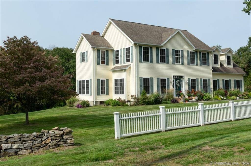 Country living at its best !