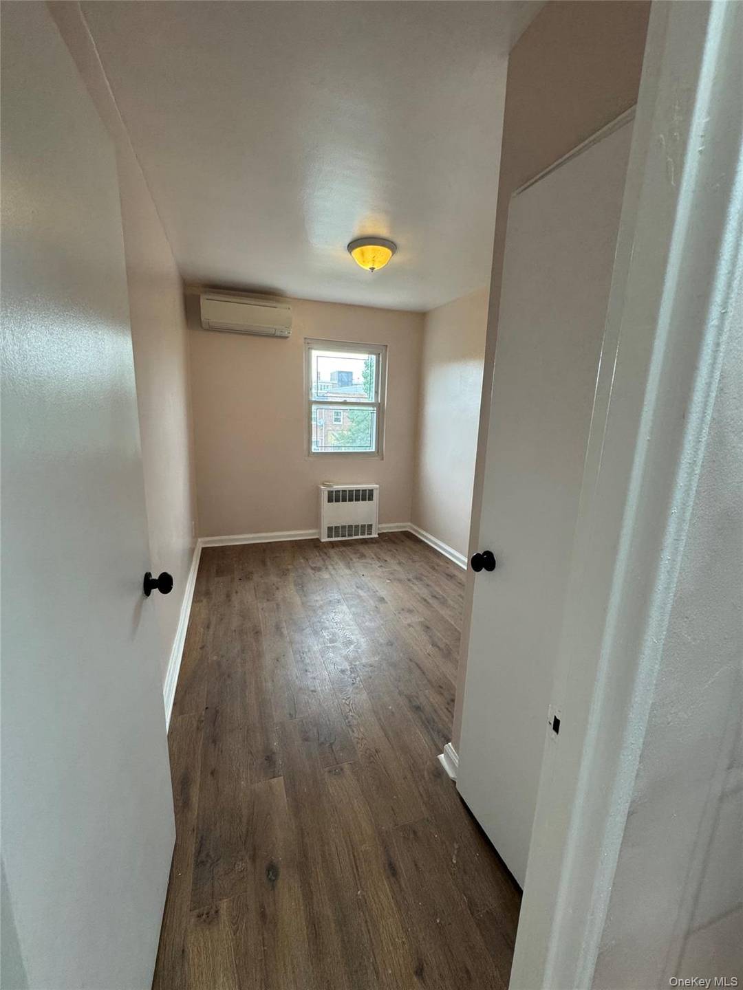 Welcome to this fully renovated 3 bedroom, 1.