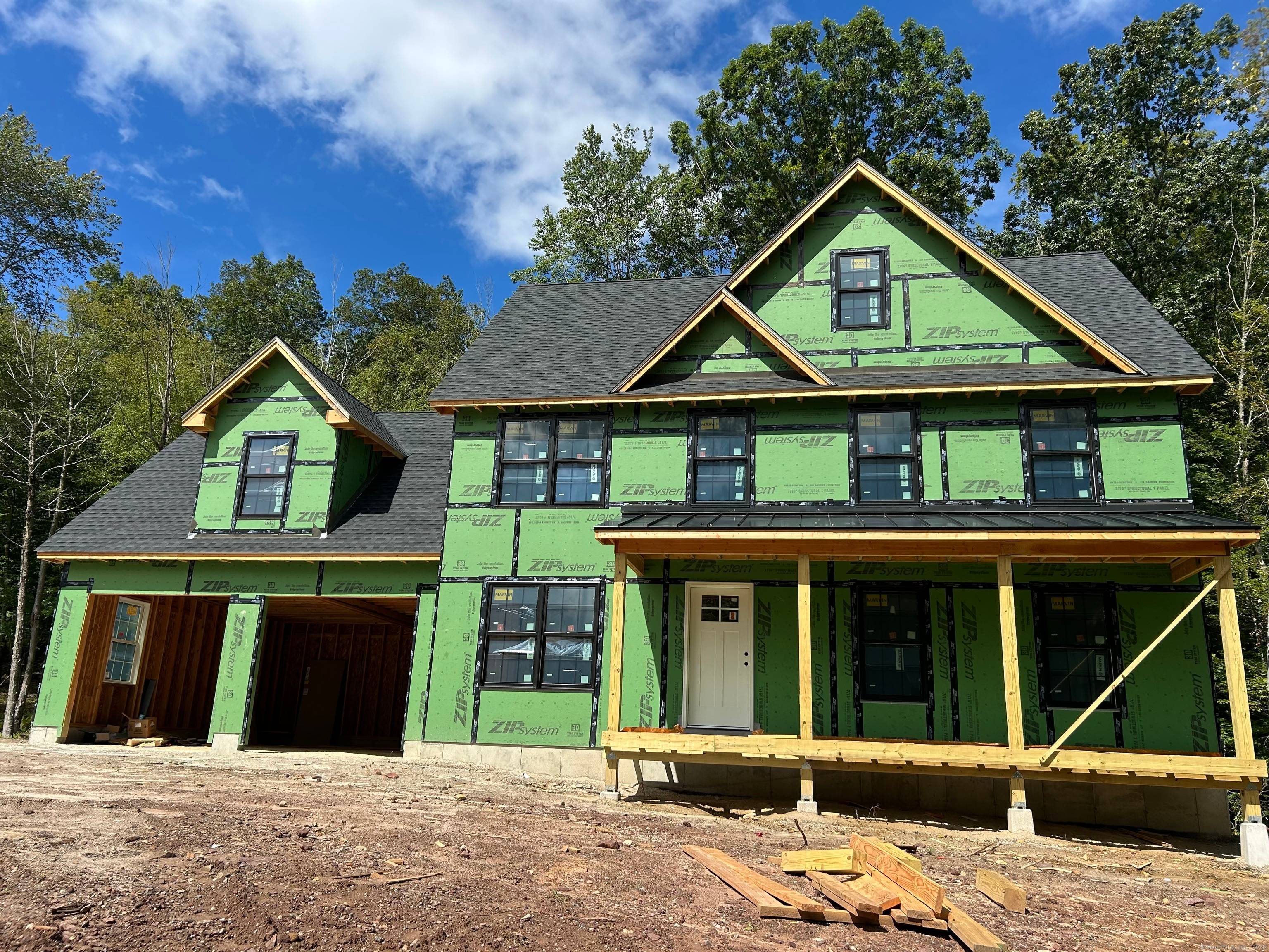 Welcome to Your Dream Home in Tolland, CT !