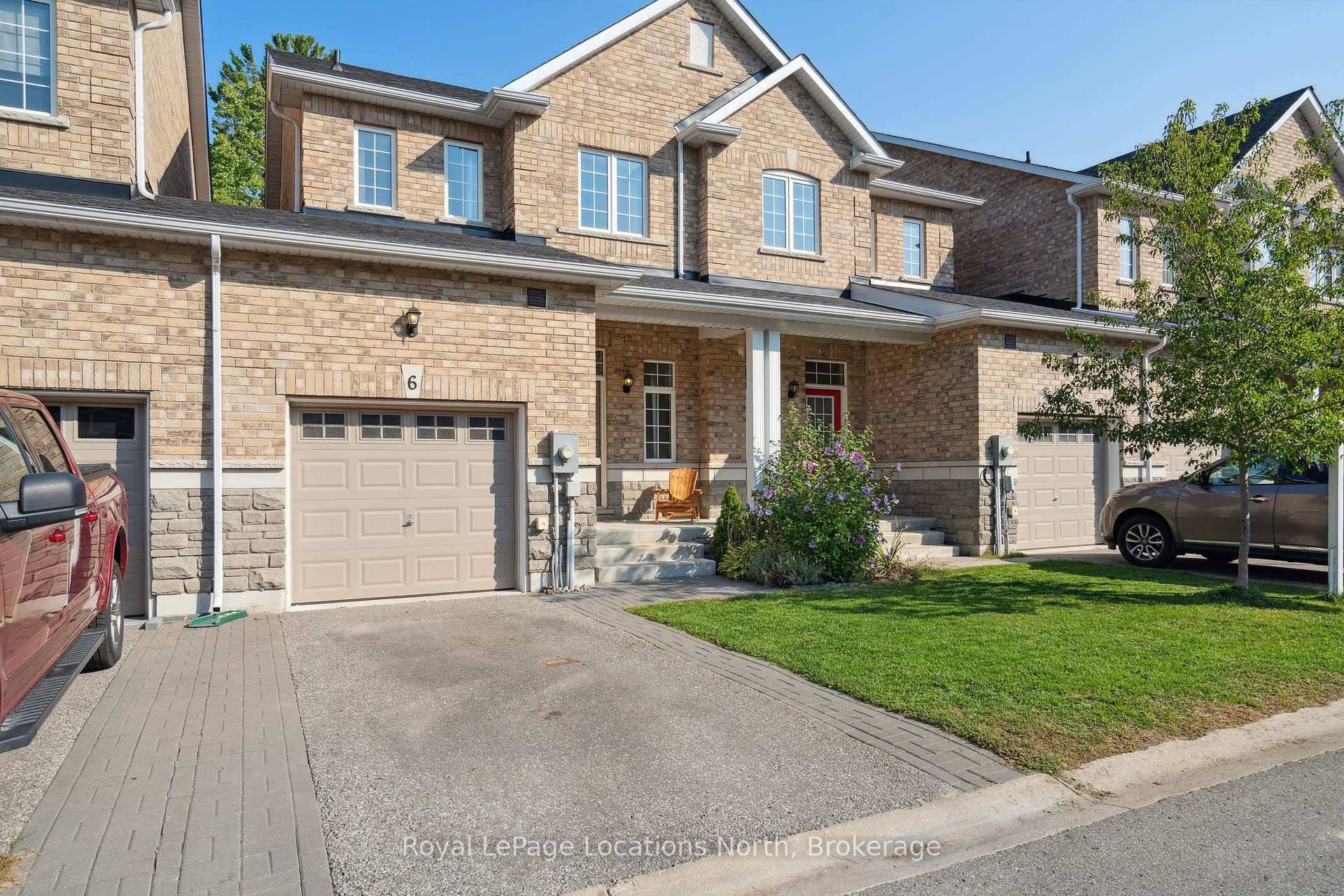 Welcome to this beautifully appointed carpet free 3 bedroom, 2.