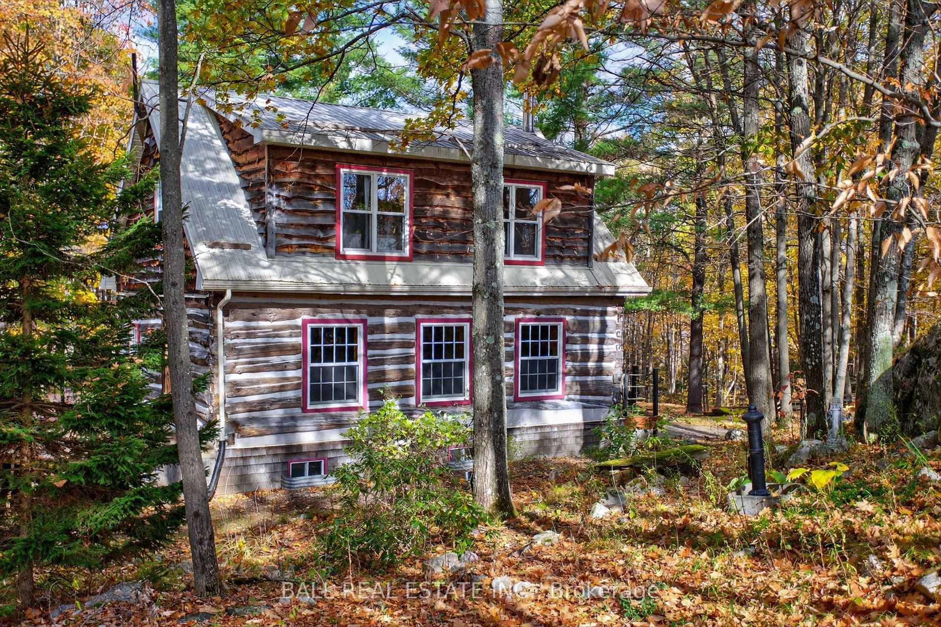 Rustic Charm Meets Modern Living A True Hidden Gem.
